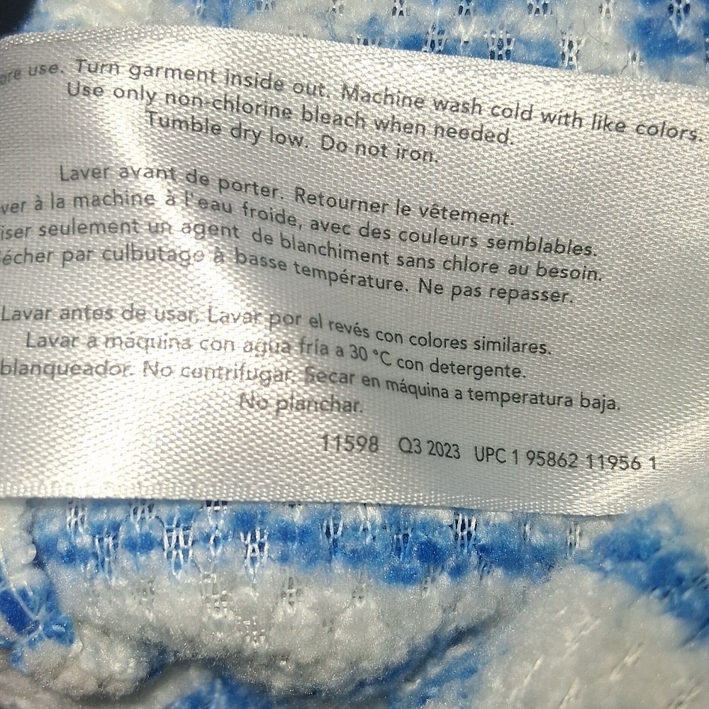 Cozy Blue & White Snowflake Knit One Piece – Size 3 Months - Picture 7 of 7
